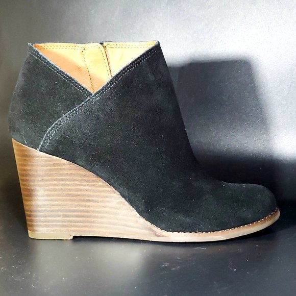 NWT Lucky Brand size 7.5 Ankle boots - Picture 1 of 5